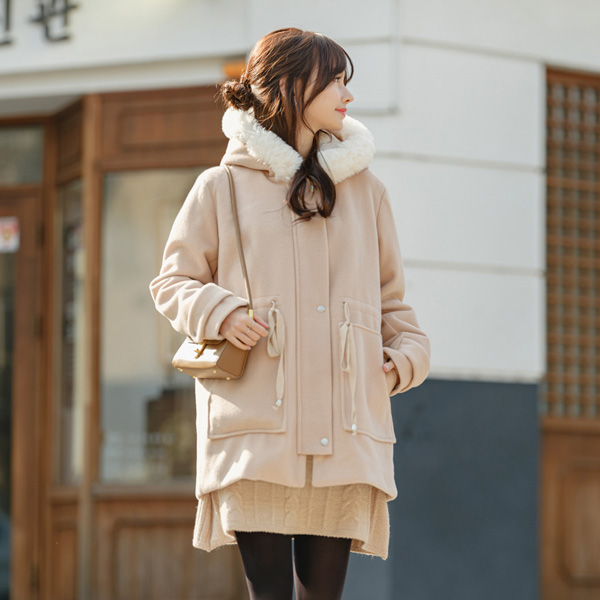 ct1271 포근한 에코퍼 안감의 슬림핏이 가능한 허리스트링 울혼방 후드 하프 코트 coat