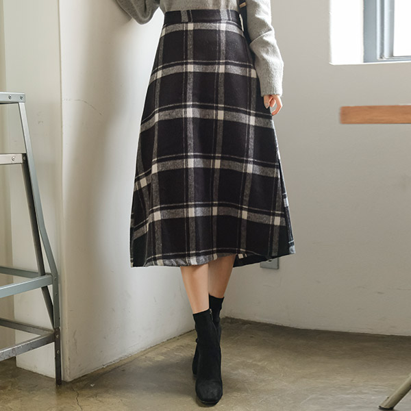 sk4457 클래식한 체크패턴의 따뜻한 모직패브릭 뒷밴딩 A라인 롱스커트 skirt