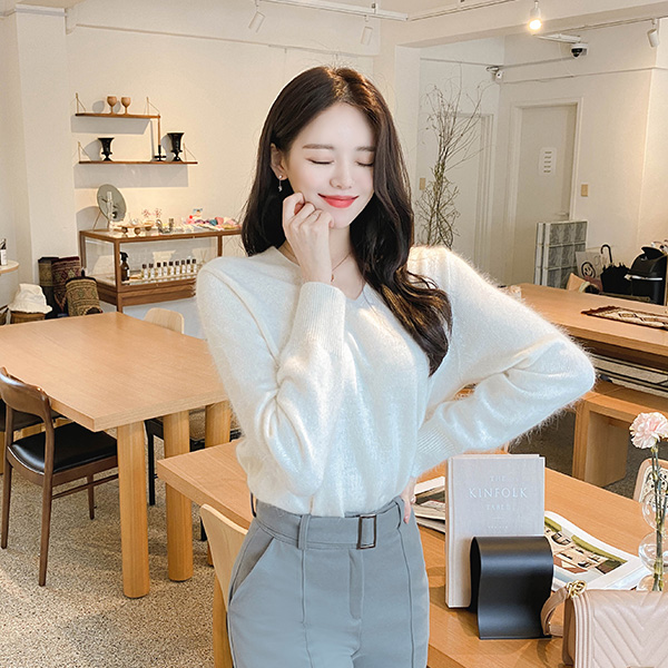 nt2492 여리한 무드의 앙고라와 울혼방 패브릭 베이직 V넥 니트 knit