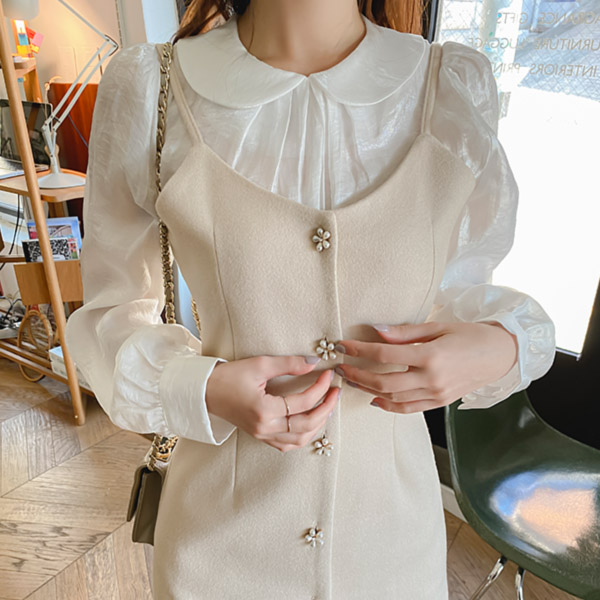 bs5592 글로시한 광택감이 느껴지는 새틴패브릭의 라운드카라넥 링클 블라우스 blouse