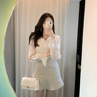 얼굴을 화사하게 더블카라 시스루 블라우스 