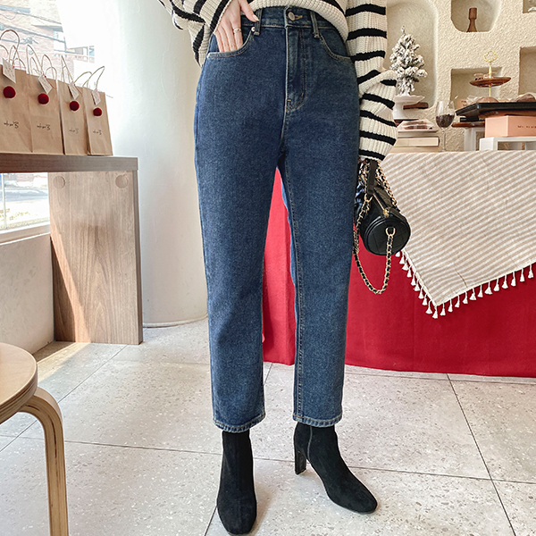 ps2536 깔끔한 핏감을 선사할 기모안감의 세미배기핏 슬림 데님팬츠 pants