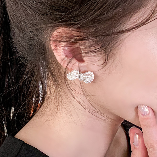 ac4854 러블리한 무드의 진주 리본 장식 미니 이어링 earring