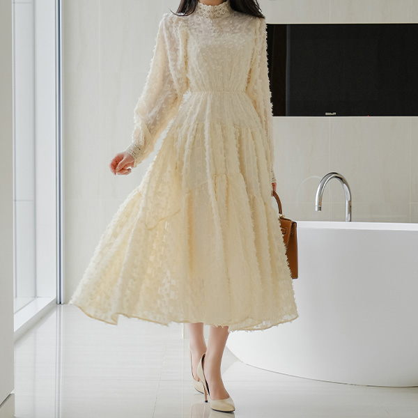 op10574 로맨틱한 날개사 패브릭의 소매 레이스 포인트 플레어라인 롱원피스 dress