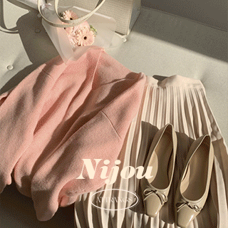 [울함유] 니쥬 울 브이넥 루즈핏 니트 벚꽃룩