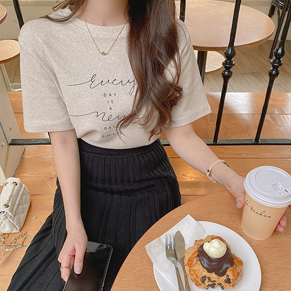 ts2329 썸데이 소프트 기모 레터링 반팔티셔츠