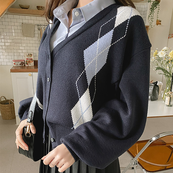 cd1664 로브니 아가일 소프트 벌룬 가디건