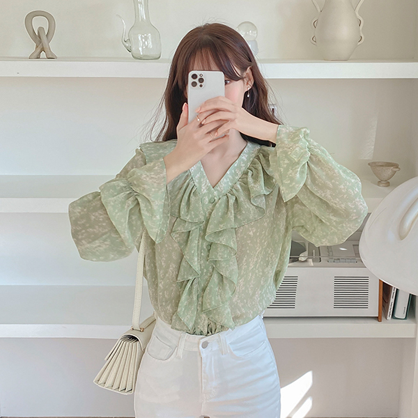 bs5691 은은한 잔꽃 패턴의 프릴 디자인이 매력적인 쉬폰 블라우스 blouse