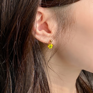 ac4901 소녀스러운 무드의 플라워 비즈 미니 이어링 earring