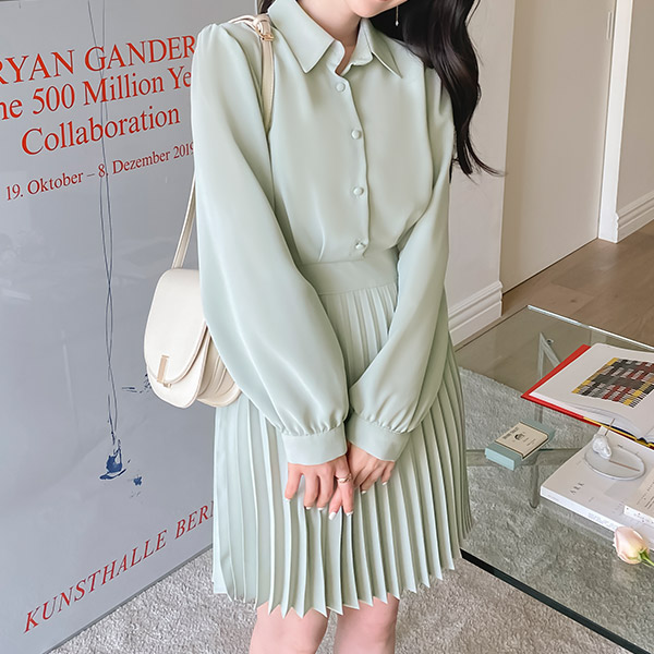 op10763 우아한 디자인의 카라넥 리본 뒷밴딩 플리츠 미니 원피스 dress