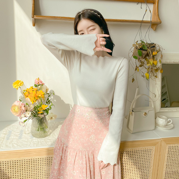 nt2643 여리한 실루엣의 8가지 컬러구성 물결라인 슬림 입술넥 니트 knit