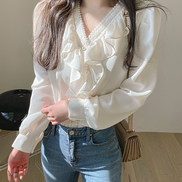 bs5755 샬롯 러플 레이스 블라우스