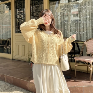 포포 벌룬소매 V넥 꽈배기 가디건