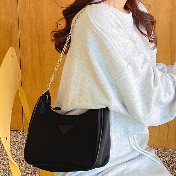 bg1266 트렌디한 감성의 미디움 체인 숄더백 bag