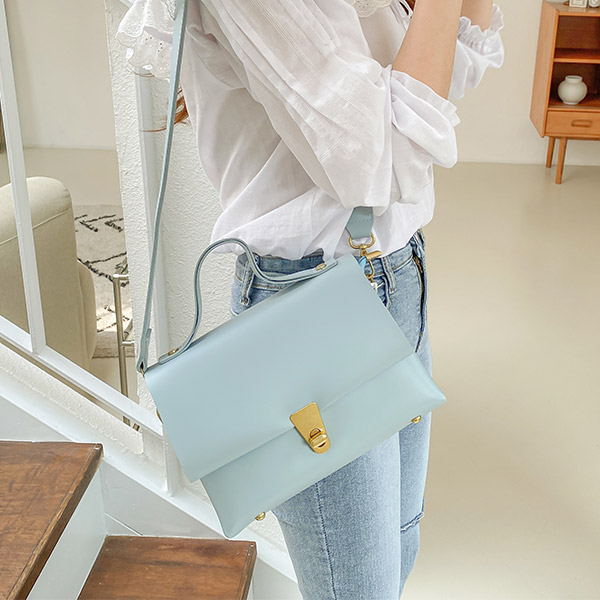 bg1273 포멀한 스퀘어 금장 디테일 토트백 bag