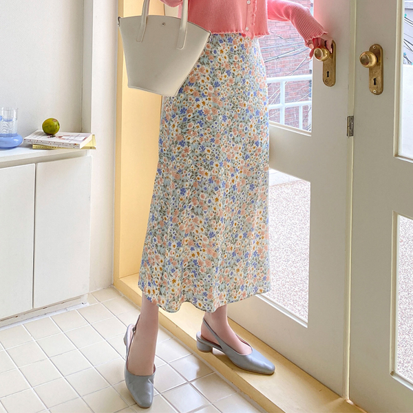 sk4726 러블리한 무드의 알록 달록한 플라워 패턴 뒷밴딩 세미 A라인 쉬폰 롱 스커트 skirt