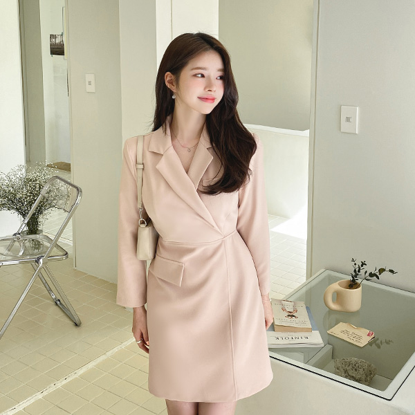 op11152 여성스러운 실루엣을 연출해 줄 7부 소매 어깨패드 슬림핏 세미 A라인 카라 미니 원피스 dress
