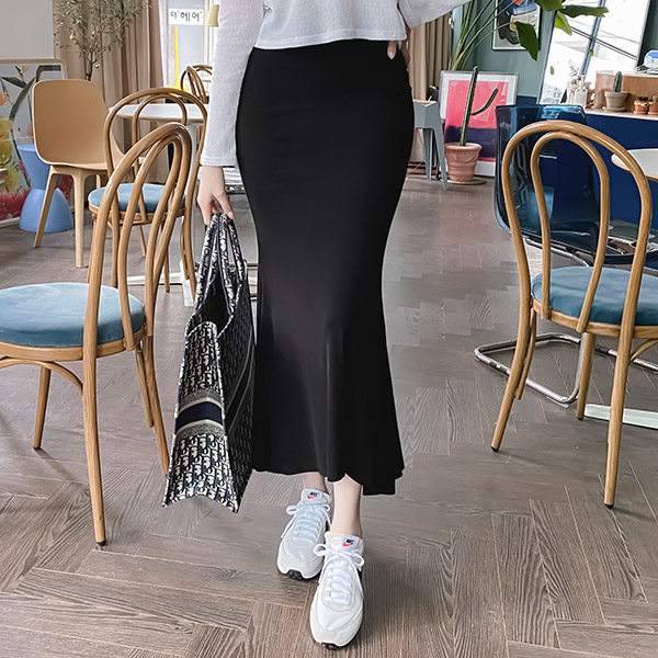 sk4767 쫀득한 골지 패브릭으로 완성된 꾸안꾸 풀밴딩 머메이드 롱 스커트 skirt
