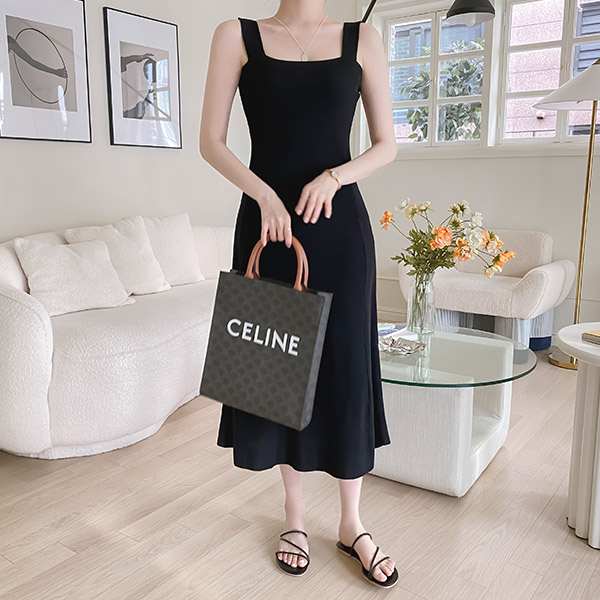 op11375 꾸안꾸 무드의 플레어 라인 맥시 골지니트 나시 원피스 dress