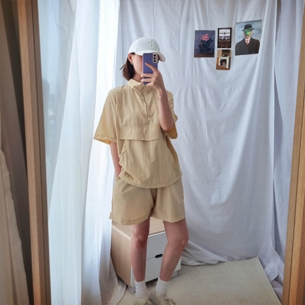 st1011 편하게 입기 좋은 스포티한 무드의 반팔 아노락 밴딩 팬츠 투피스 세트 two piece set