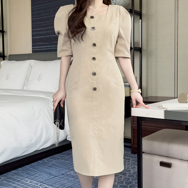 op11565 어바웃 스퀘어넥 H라인 미디 원피스