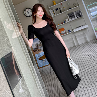 러블리한 퍼프소매 디자인의 잔골지패턴 슬림핏 스퀘어넥 롱원피스 dress  여름 원피스