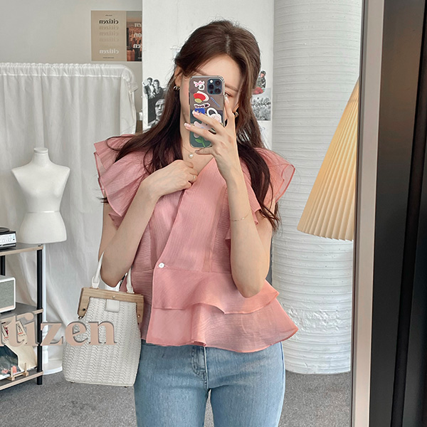 bs6357 은은한 광택감과 결이 느껴지는 프릴나시 뒷리본 V넥 요루 블라우스 blouse