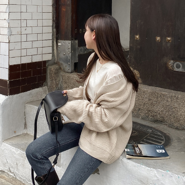 cd1997 폭닥폭닥 루즈한 핏감의 드롭숄더 브이넥 가디건 cardigan