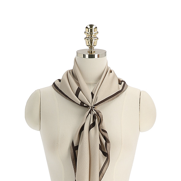 ac5201 체크 배색라인 디자인의 정사각 쉐입 스카프 scarf