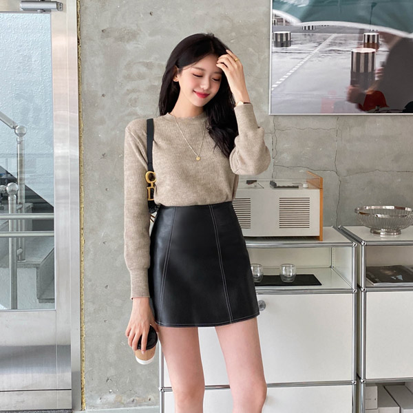 sk5029 스티치 디테일 포인트의 A라인 미니 페이크 레더 스커트 skirt