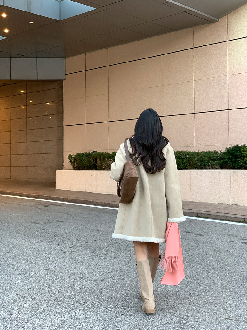 [울함유] 헨더슨 리버시블 소프트 숏 무스탕 & 하프 무스탕 데일리룩,데이트룩,출근룩,나들이룩,모임룩,하객룩 ct1609 상세 이미지 110