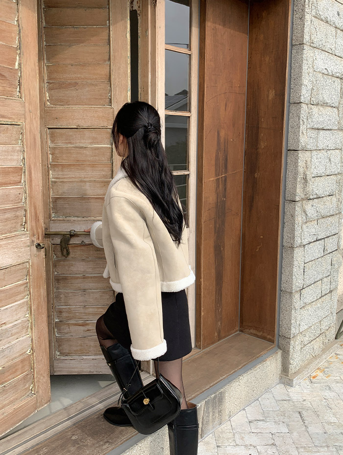 [울함유] 헨더슨 리버시블 소프트 숏 무스탕 & 하프 무스탕 데일리룩,데이트룩,출근룩,나들이룩,모임룩,하객룩 ct1609 상세 이미지 135