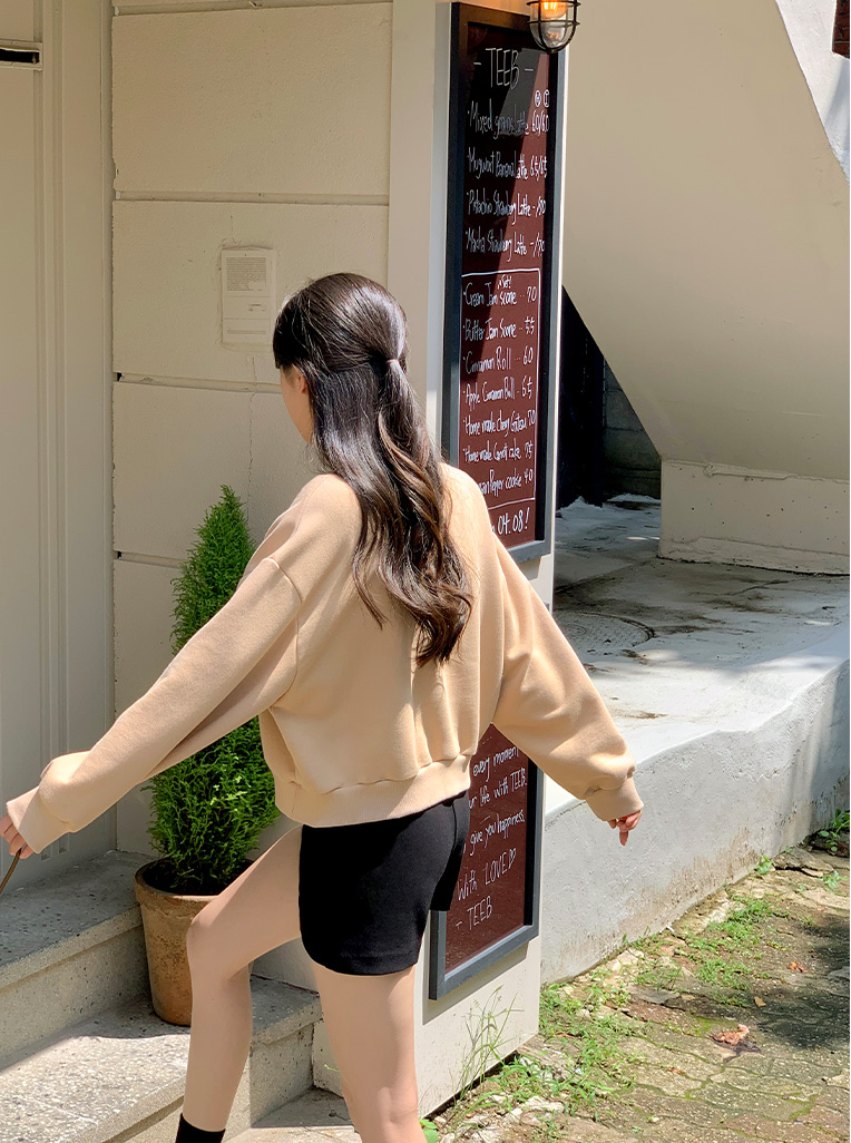 [색감대박/루즈핏] 센노 라운드넥 세미 크롭 루즈 자수 맨투맨 데이트룩,데일리룩,나들이룩,출근룩,마실룩 ts3820 상세 이미지 53