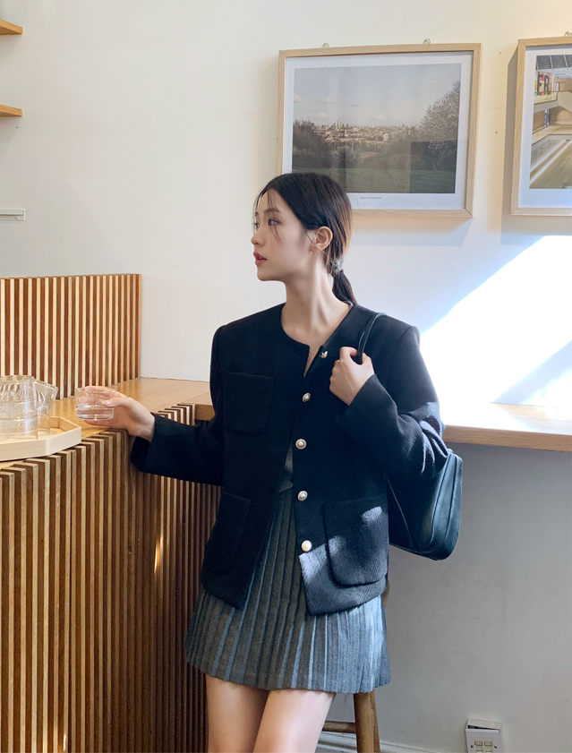 🚚당일발송 [프리미엄원단,크롭가디건] 프레스 브이넥 세미크롭 긴팔 니트 가디건 크롭가디건 브이넥가디건 슬림핏가디건 여리핏코디 꾸안꾸룩 데일리룩] 프레스 브이넥 세미크롭 긴팔 니트 가디건 하객룩가디건 데이트룩,나들이룩,출근룩,오피스룩,면접룩,니트가디건,봄옷,봄가디건,크롭가디건 cd3142 통통 상세 이미지 191