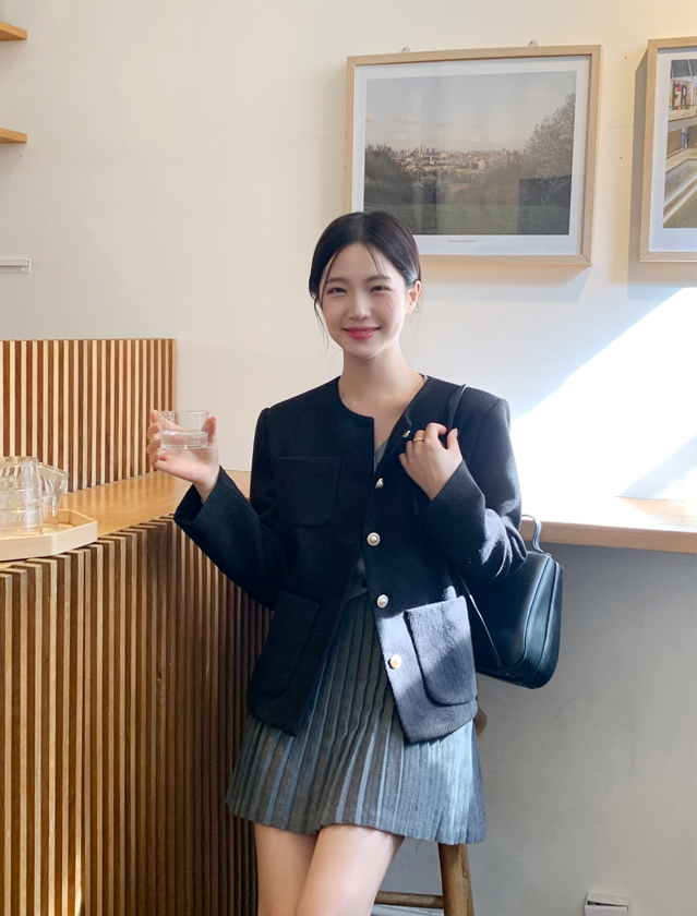 🚚당일발송 [프리미엄원단,크롭가디건] 프레스 브이넥 세미크롭 긴팔 니트 가디건 크롭가디건 브이넥가디건 슬림핏가디건 여리핏코디 꾸안꾸룩 데일리룩] 프레스 브이넥 세미크롭 긴팔 니트 가디건 하객룩가디건 데이트룩,나들이룩,출근룩,오피스룩,면접룩,니트가디건,봄옷,봄가디건,크롭가디건 cd3142 통통 상세 이미지 193